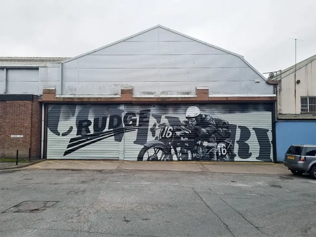mural artist for hire - Lewis Drage - Graffix Art